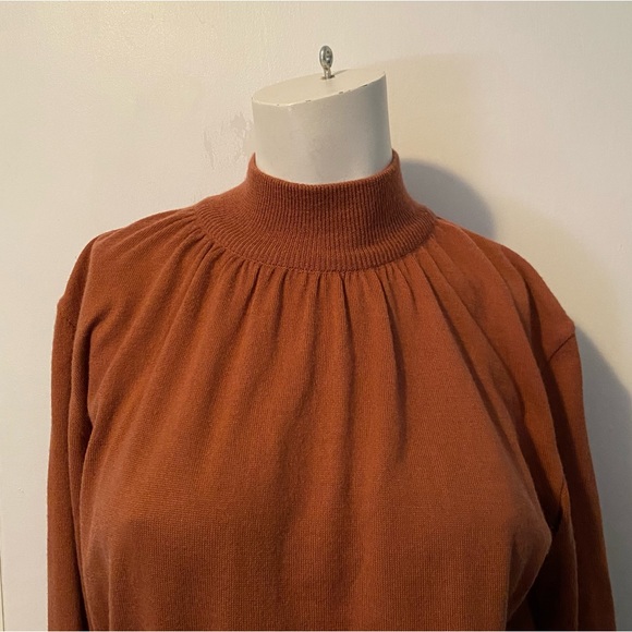 Vintage Mondi Turtleneck Sweater - Picture 3 of 5